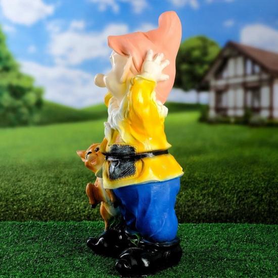 Фигурка полистоун садовая 50 см Гном с олененком Park (1/5) - 1