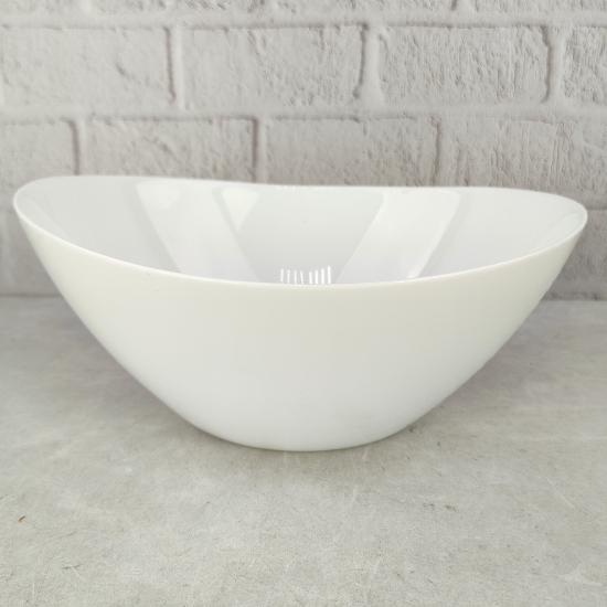Салатник стеклокерамический  25*23,8 см 2300 мл овальный PO-540 White-Oval Parsopal (4/12) - 1